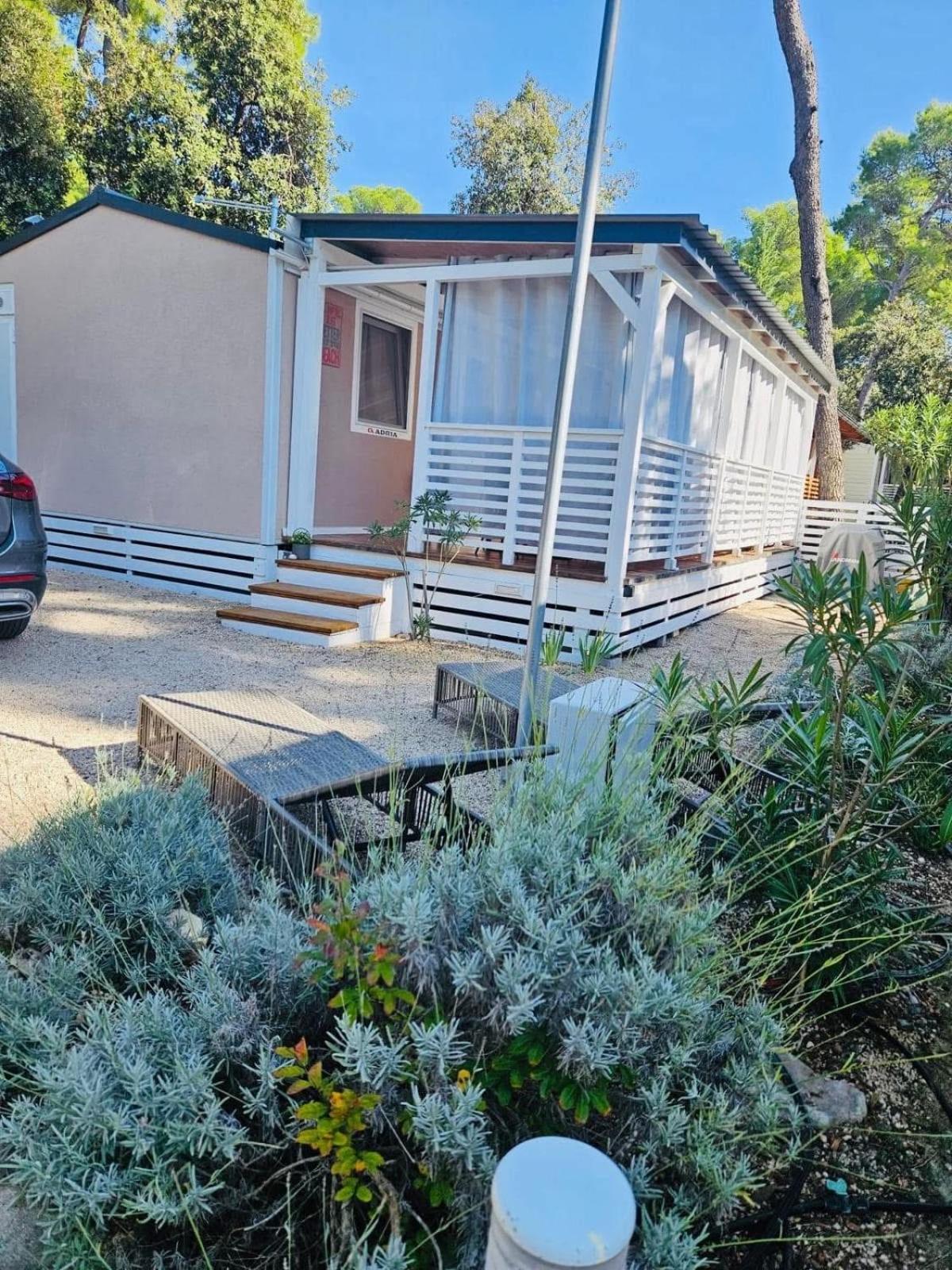 Mobile Home Peponi Del Mar, Brand New Biograd Na Moru Exterior photo